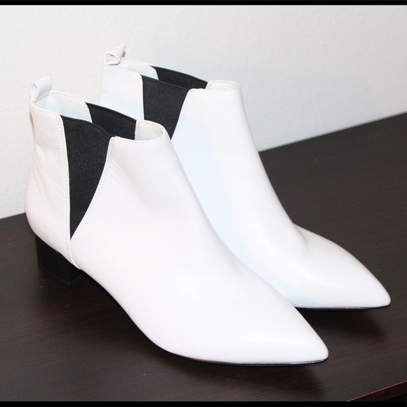 nine west white ankle boots